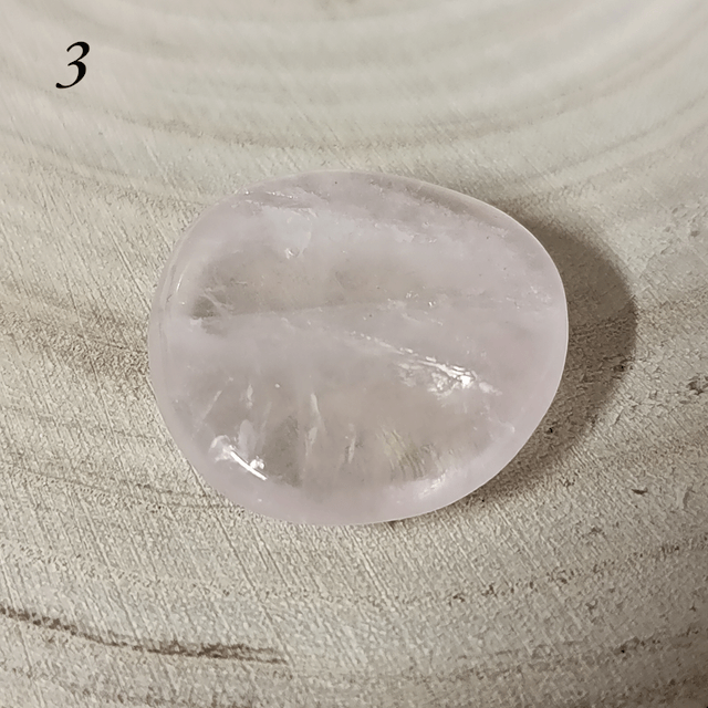 Quartz Rose / Pierre Plate Polie / Qualité AA / Forme N° 3