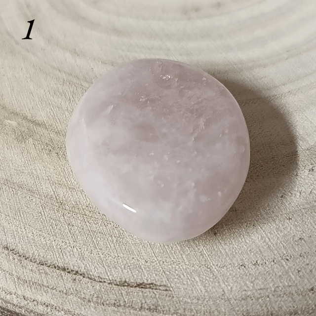 Quartz Rose / Pierre Plate Polie / Qualité AA / Forme N° 1