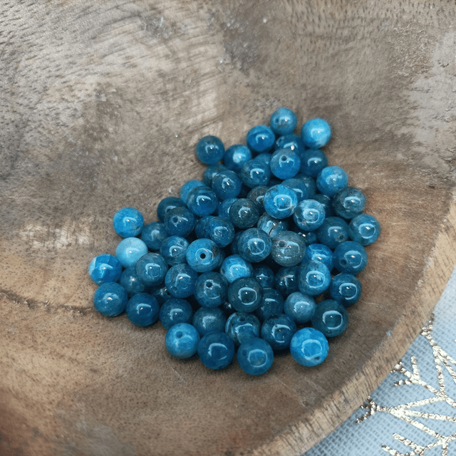 Apatite Bleue / Perle de 6 mm à l'unité / Pierres Naturelles Rondes et Polies