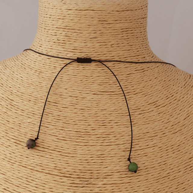  Rubis sur Zoisite- Collier Classique en Pierres Naturelles