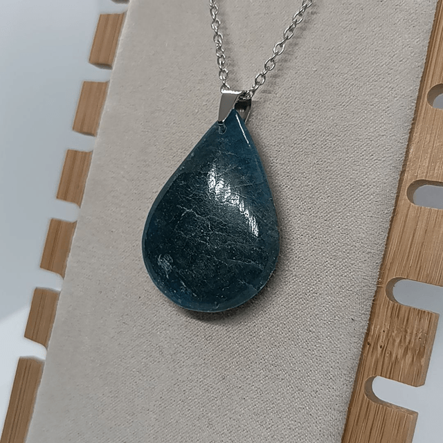 Apatite Bleue / Pendentif Goutte / Pierre Naturelle Plate