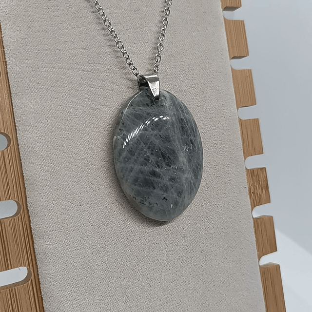 Labradorite Violette / Pendentif Ovale / Pierre Plate