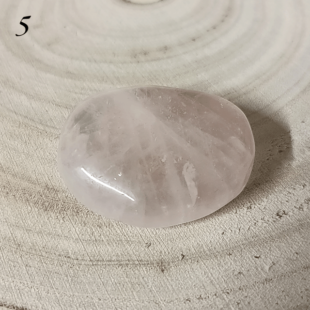 Quartz Rose / Pierre Plate Polie / Qualité AA / Forme N° 5