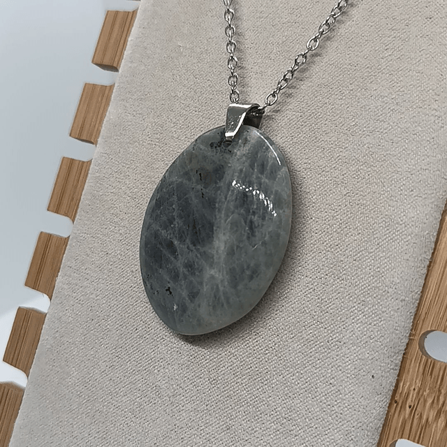Labradorite Violette / Pendentif Ovale / Pierre Plate