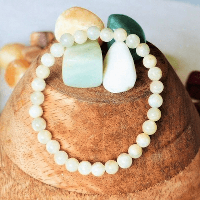 Pierre de Lune Blanche Fumée / Bracelet Boules de 6 mm / Rondes et Polies en Pierres Naturelles