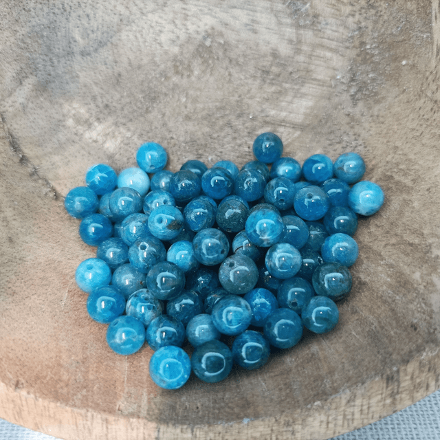 Apatite Bleue / Perle de 6 mm à l&#039;unité / Pierres Naturelles Rondes et Polies