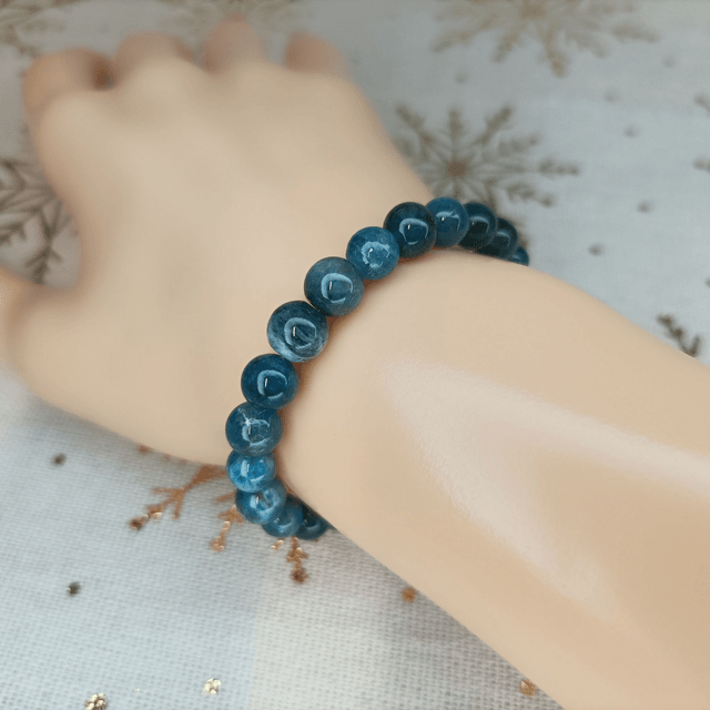 Apatite Bleue / Bracelet Boules de 6 mm / Rondes et Polies en Pierres Naturelles